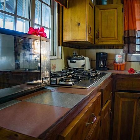 Hostal On The Sea Bocas Town Ngoại thất bức ảnh