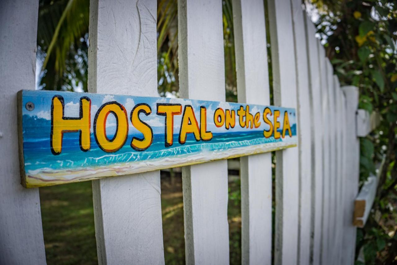 Hostal On The Sea Bocas Town Ngoại thất bức ảnh