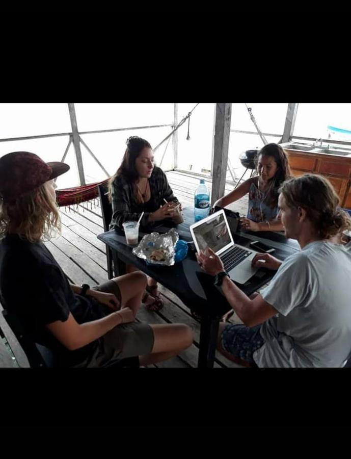 Hostal On The Sea Bocas Town Ngoại thất bức ảnh