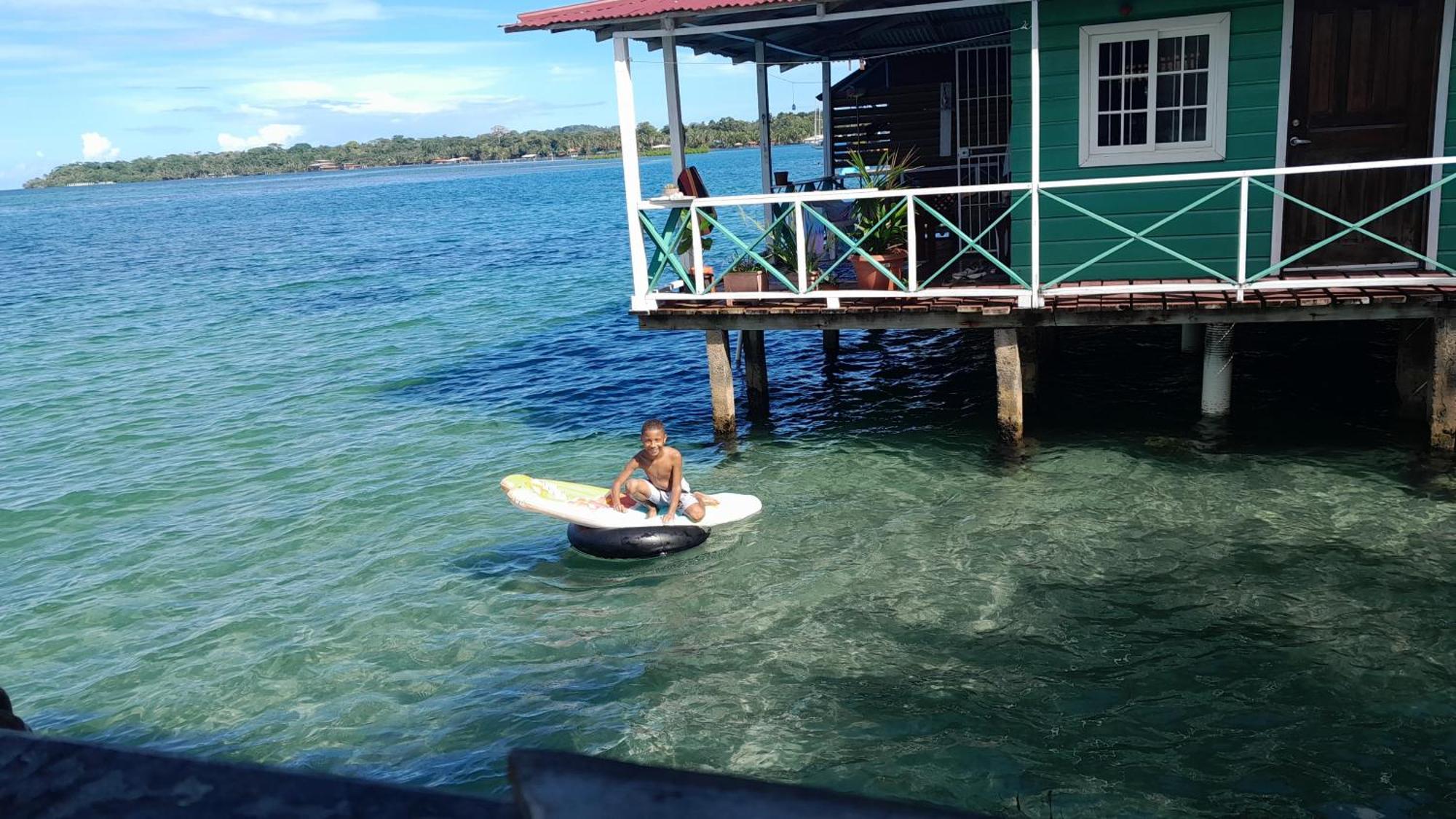 Hostal On The Sea Bocas Town Ngoại thất bức ảnh